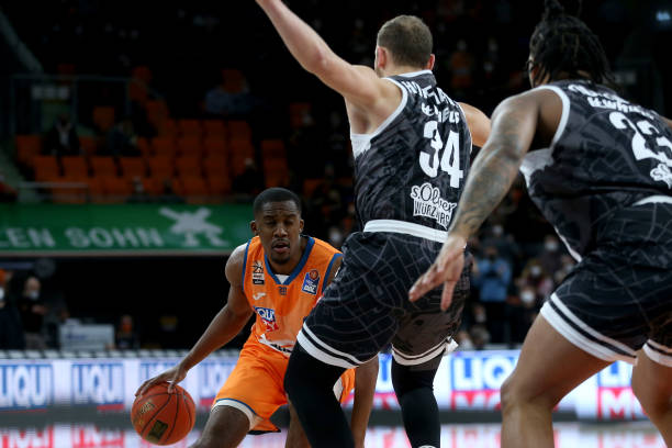 球队的碰撞 球队的碰撞