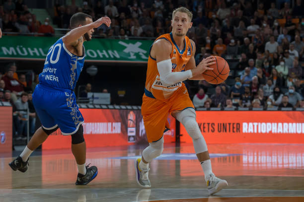 得分和篮板 得分和篮板