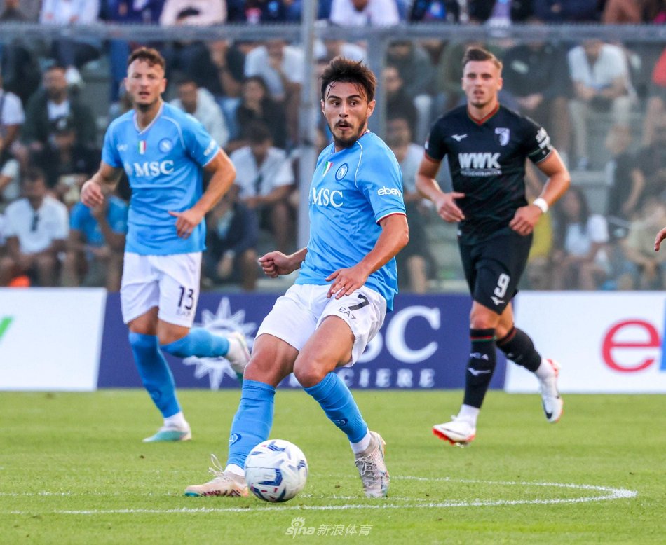 的交汇点 的交汇点